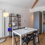 Smartstay Charlotte Perriand - Proche Lac 아파트 엑스레뱅