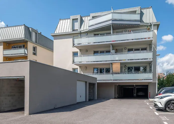 Smartstay Charlotte Perriand - Proche Lac アパート *